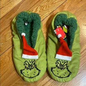 NEW Grinch Slippers with Santa Hat